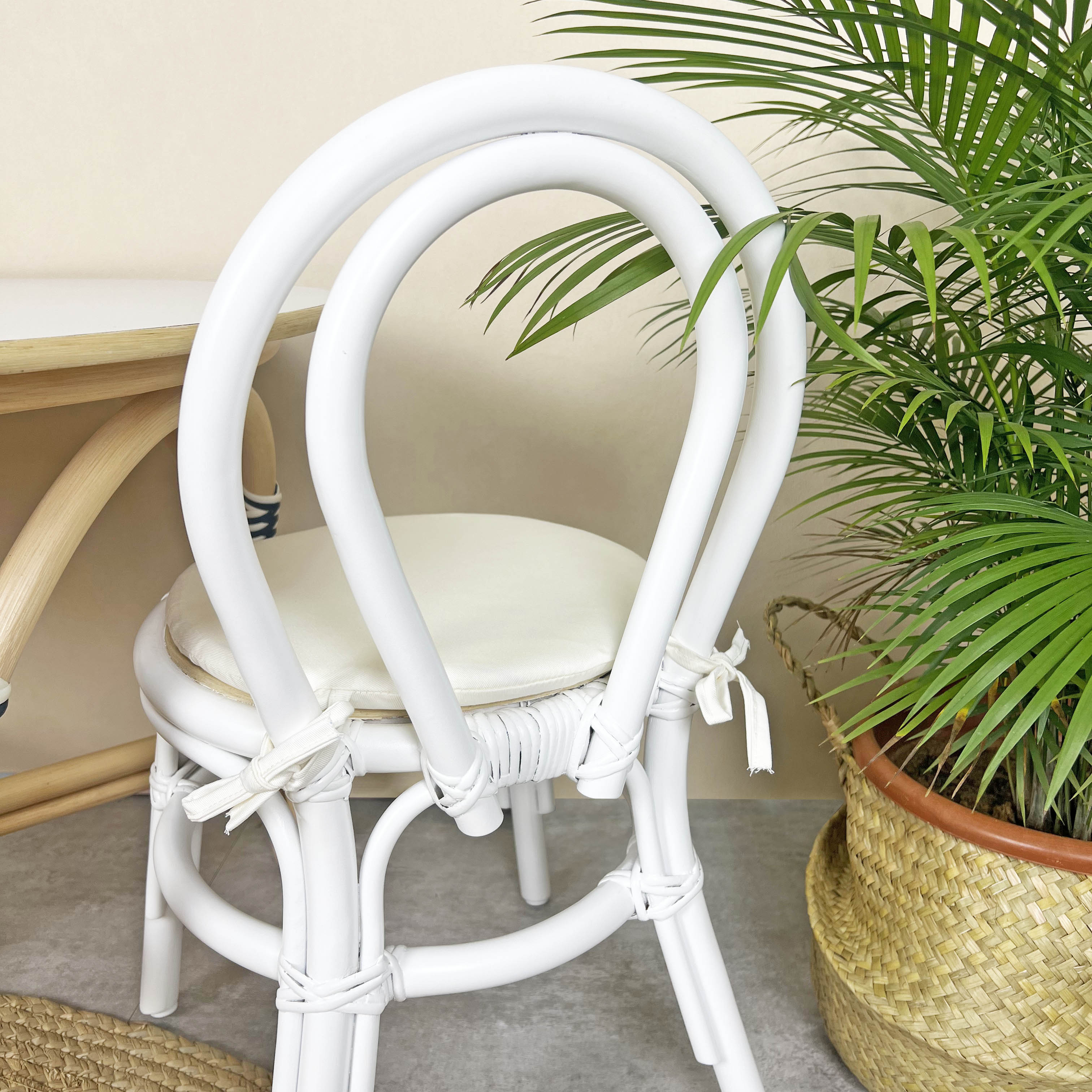 MOMIJI Aulia Kids Chair - White