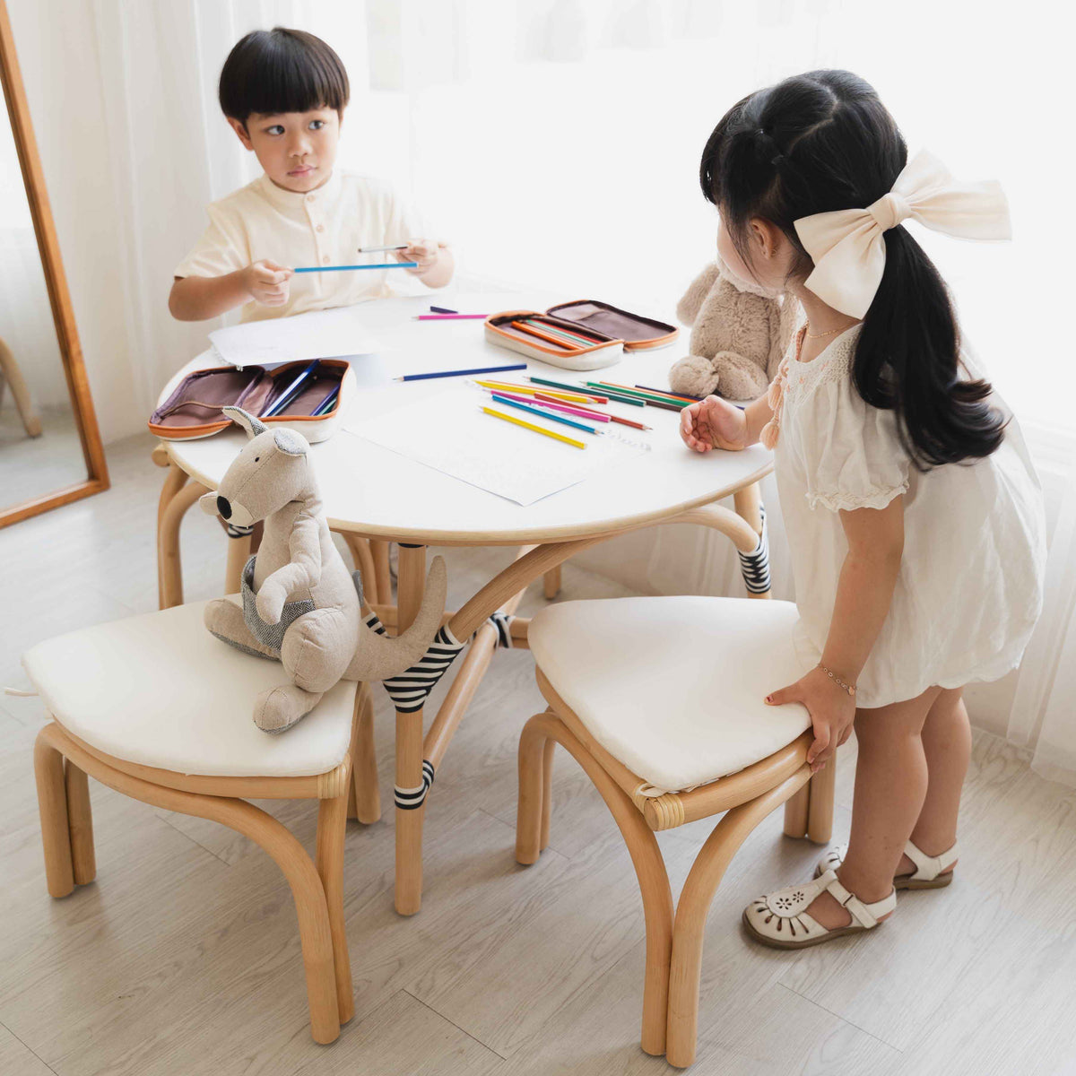 MOMIJI Aulia Kids Stool
