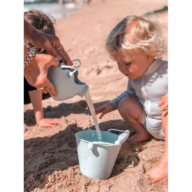 Scrunch Silicone Watering Can