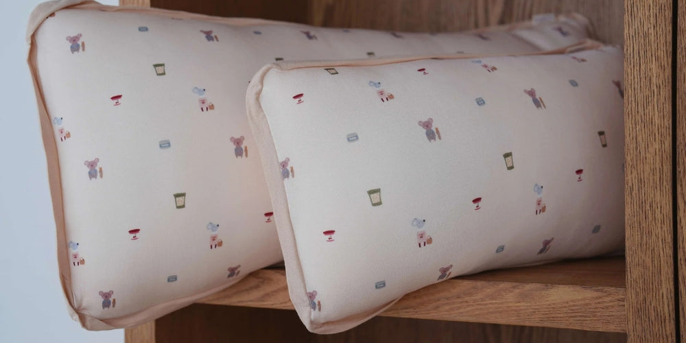 Pillows & Cot Sheets