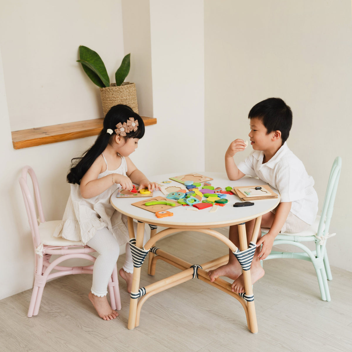 MOMIJI Kids Bunny Chair - Pink