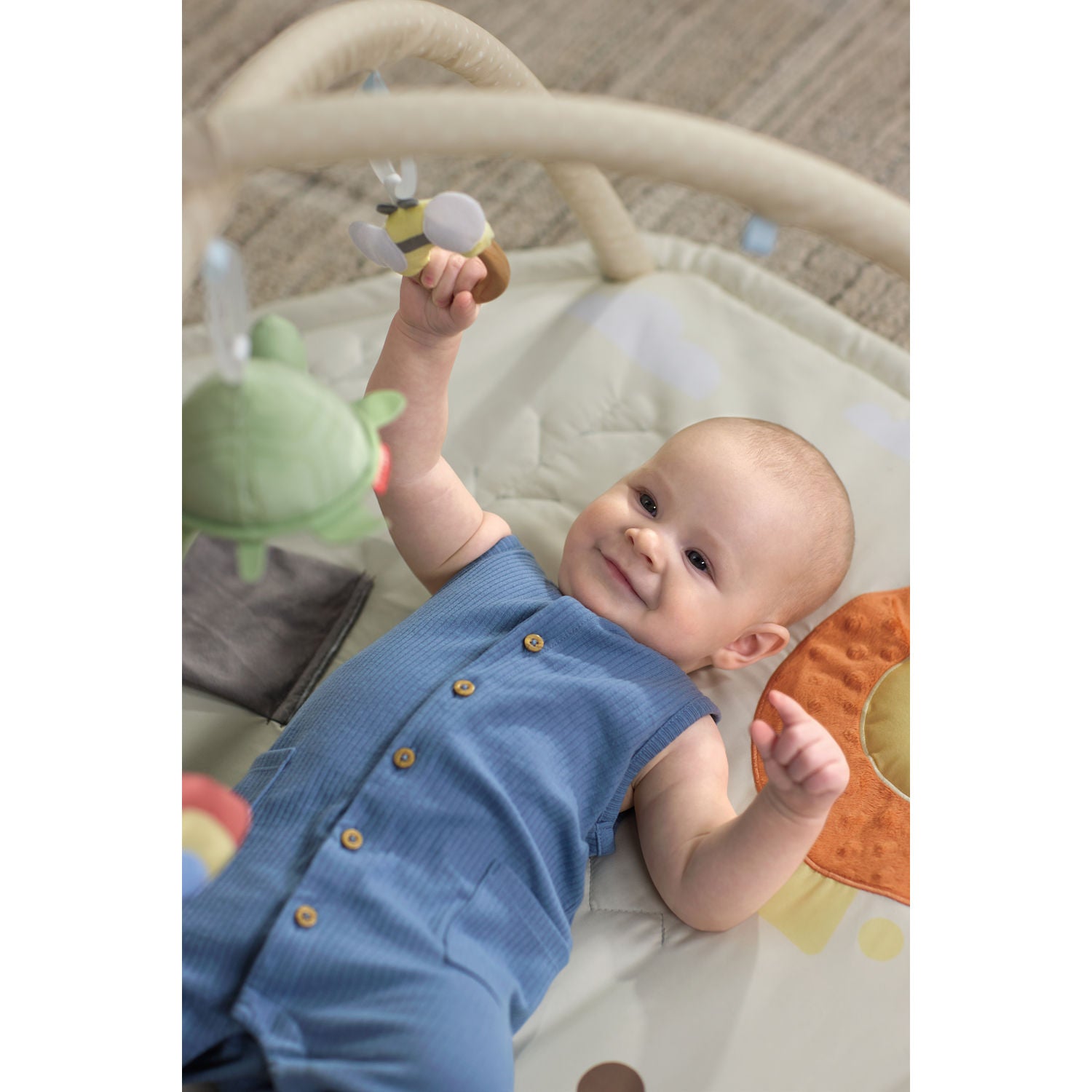 Skip Hop Geometric Wonders Activity Gym (With Crocodile Tummy Time Mirror)