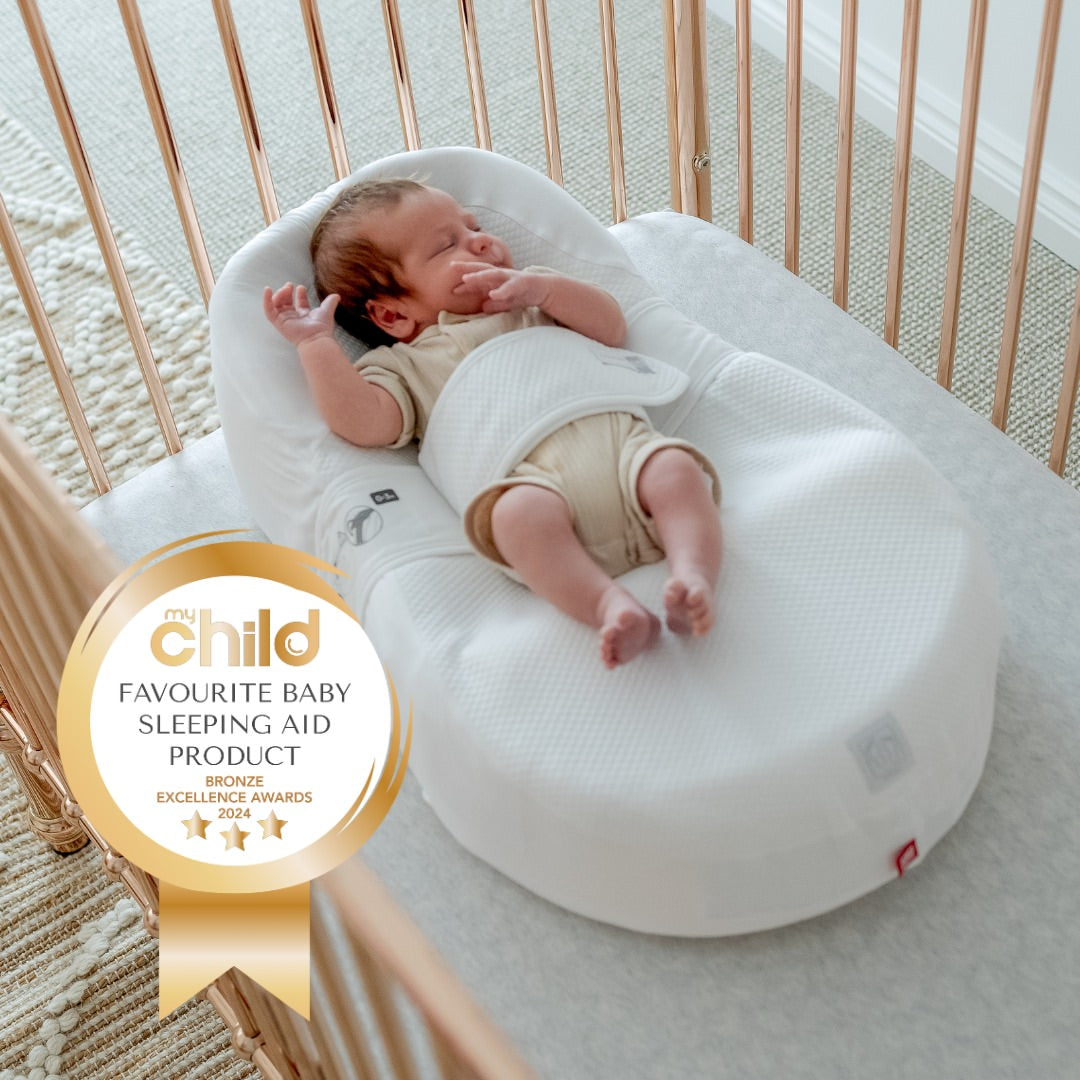Red Castle | Cocoonababy Nest with Fitted Sheet
